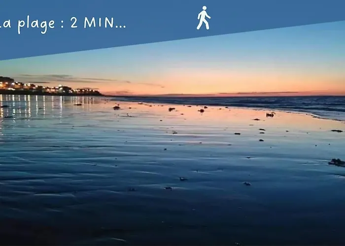 Le Nid Douillet Proche De La Mer. La Clef Des Paons