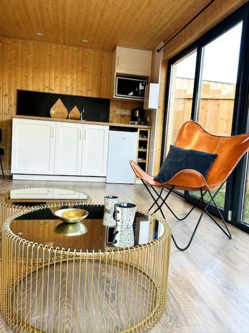 Holiday home Le Nid Douillet Proche De La Mer. La Clef Des Paons