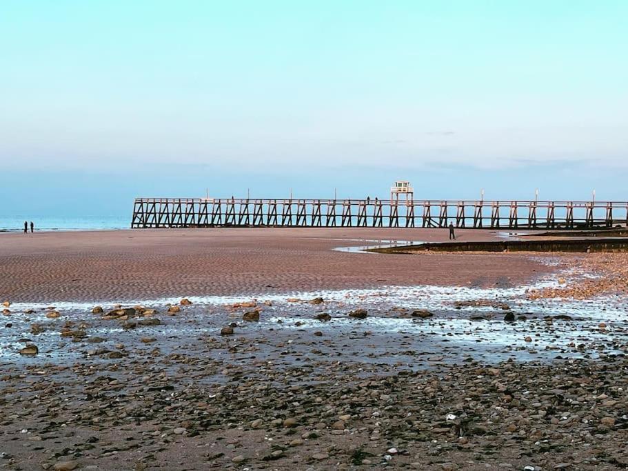 Le Nid Douillet Proche De La Mer. La Clef Des Paons Holiday home